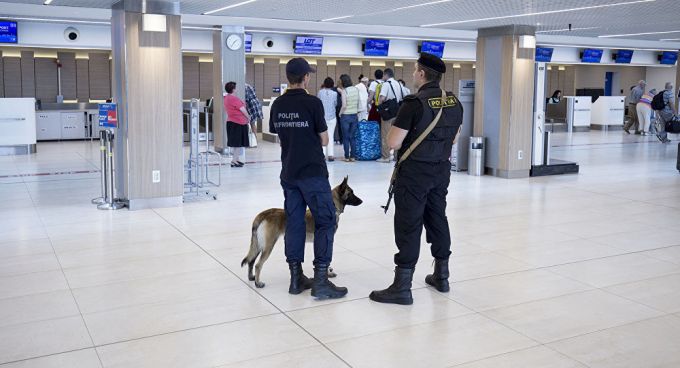 Poliţia de Frontieră a interzis unui cetăţean turc să părăsească R. Moldova. Avea aplicată o viză engleză falsă