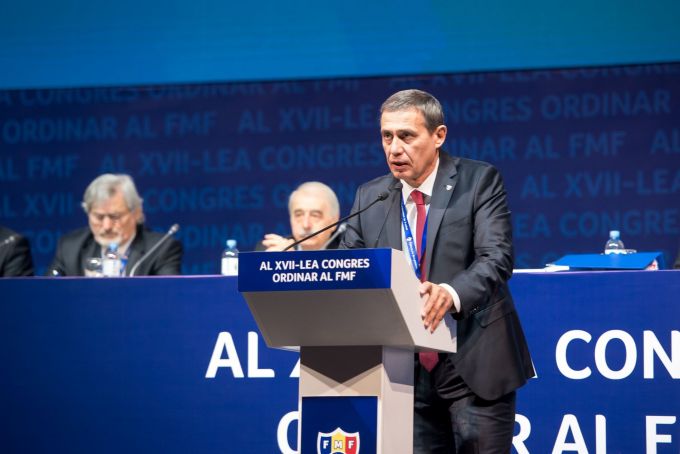 Preşedintele Federaţiei Moldoveneşti de Fotbal şi-a dat demisia