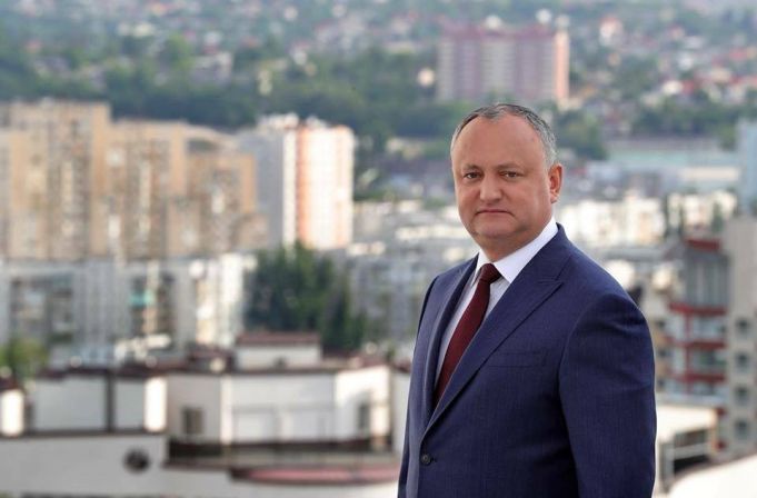 Pro-rusul Igor Dodon l-a felicitat pe Vladimir Zelensky cu victoria la prezidenţialele din Ucraina