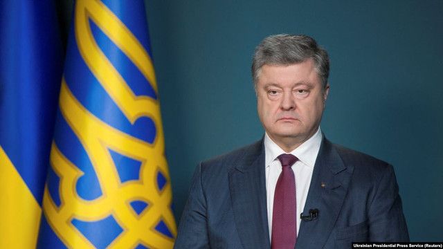 Petro Poroşenko a promulgat legea privind utilizarea obligatorie a limbii ucrainene