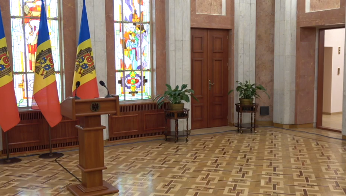 VIDEO. Preşedintele statului Igor Dodon susţine un briefing de presă