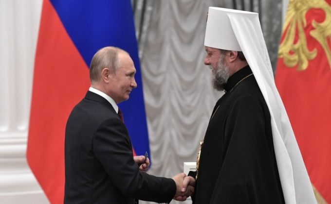 Putin l-a decorat pe Mitropolitul Vladimir cu „Ordinul Prieteniei”