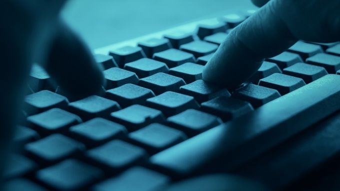 Autorităţile germane au închis a doua platformă de tranzacţii ilegale pe „Darknet” şi i-au reţinut pe administratori