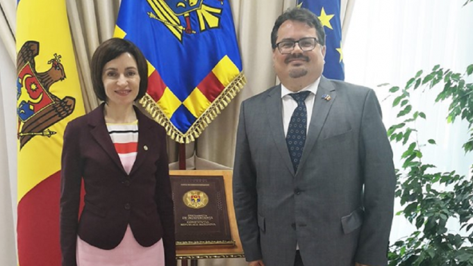 Prim-ministrul Maia Sandu s-a întâlnit cu şeful Delegaţiei Uniunii Europene la Chişinău, Peter Michalko