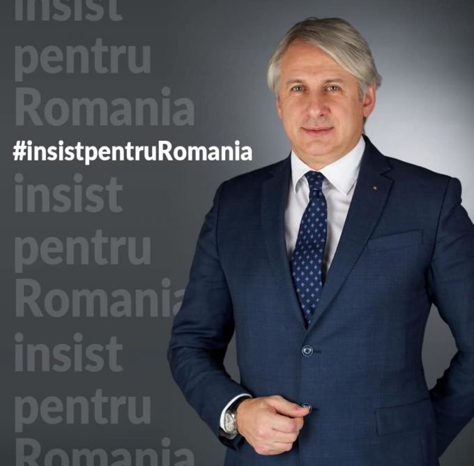 România: Ministrul Finanţelor şi-a anunţat intenţia de a participa la alegerile prezidenţiale