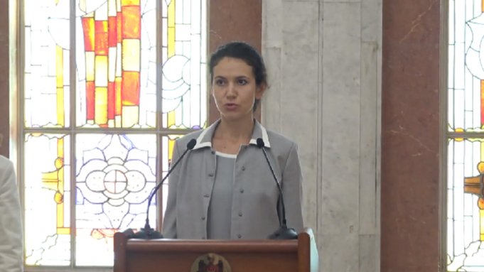 VIDEO. Olesea Stamate a depus jurământul de investire în funcţia de ministru al Justiţiei. Ce CV are