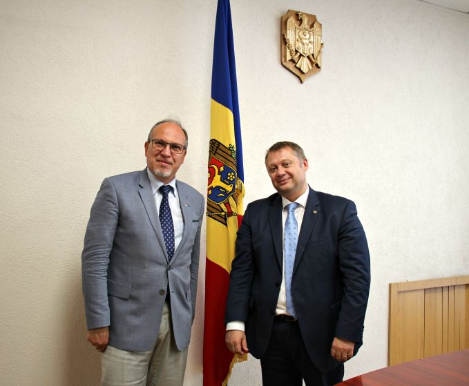 Vadim Brînzan s-a întâlnit cu Ambasadorul României în Republica Moldova: „Relaţia care există între ţările noastre este una specială”