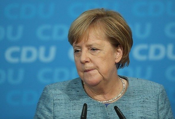 VIDEO. Merkel, observată tremurând pentru a doua oară într-o lună