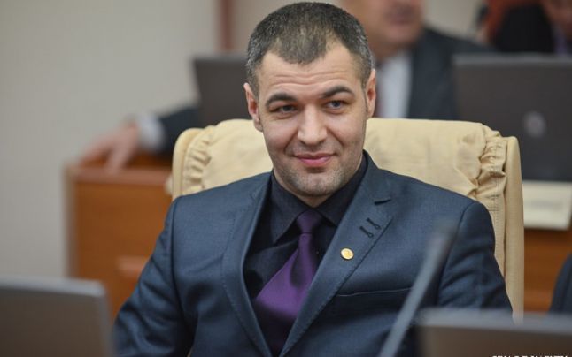 Octavian Ţîcu: Ministrul de externe Nicu Popescu, dar şi votul lui Andrei Năstase de la APCE nu mă reprezintă