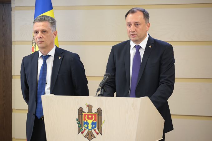 Fracţiunea Partidului ŞOR a solicitat demisia preşedintei Legislativului, Zinaida Greceanîi, pe motiv că ar figura în raportul KROLL