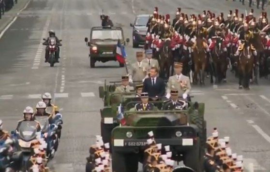 VIDEO. Incident la parada militară de Ziua Franţei. Emmanuel Macron a fost fluierat şi huiduit, pe Champs-Élysées