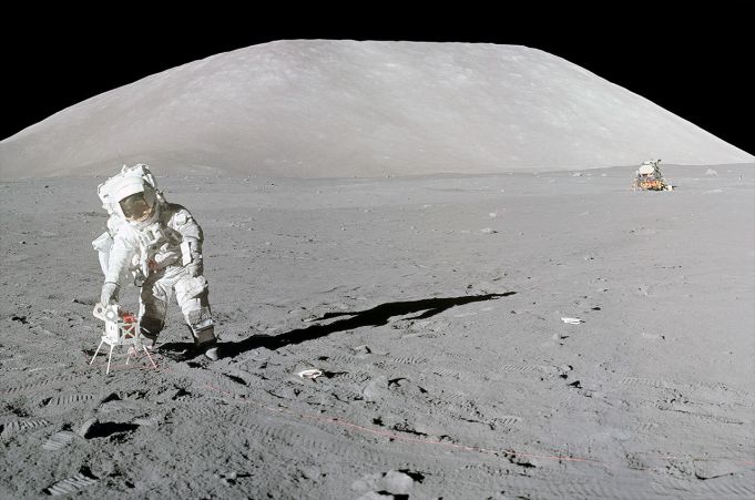 50 de ani de la primul pas pe Lună: Recorduri şi alte lucruri interesante despre programul Apollo