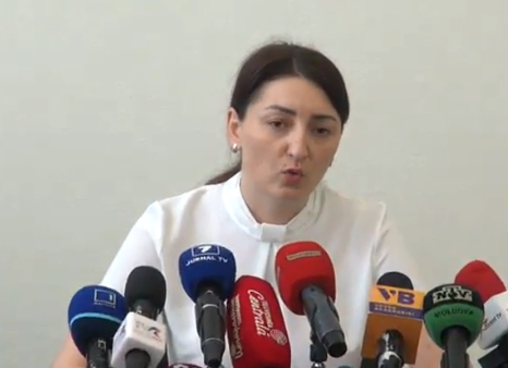 Adriana Beţişor: Nu prea cred că cei care vor prelua investigarea fraudei bancare vor reuşi să ajungă la o finalitate în viitorul apropiat