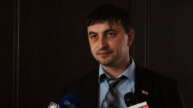 Fostul şef al Direcţiei Tineret şi Sport din Găgăuzia, Anatolie Cara, ar fi fost reţinut pe Aeroportul Chişinău
