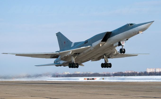 Rusia: Exerciţii tactice cu bombardiere Tupolev în estul îndepărtat al Rusiei, în apropiere de Alaska
