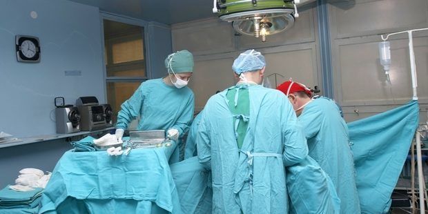 Peste 3300 de cetăţeni au beneficiat de intervenţii chirurgicale pe cord, finanţate de CNAM