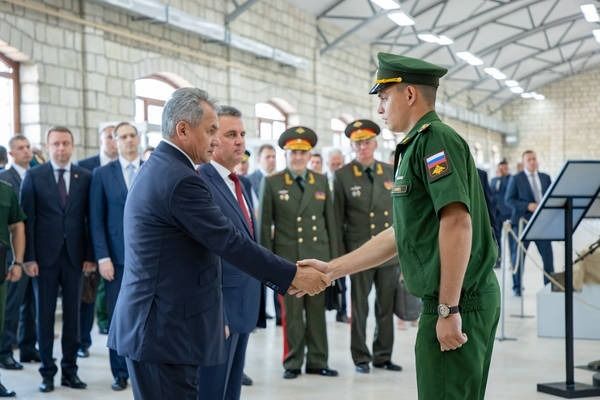 Ministrul rus al Apărării, Serghei Şoigu a inspectat trupele ruse din stânga Nistrului