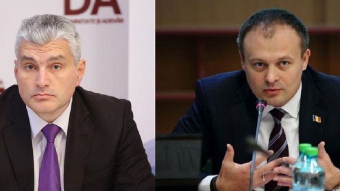 Alexandru Slusari: Andrian Candu trebuie lipsit de imunitate şi tras la răspundere în dosarul fraudei bancare