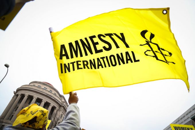 Amnesty International a lansat un avertisment de călătorie în SUA după atacurile din weekend