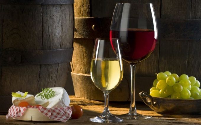 Ministerul Agriculturii: Producţia de vin depăşeşte semnificativ cererea