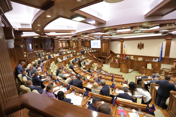 Deputat: Proiectul de modificare a Legii procuraturii va fi votat luni în Parlament, în ambele lecturi