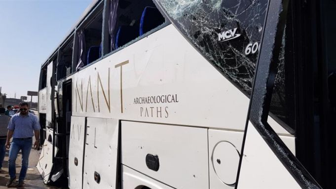 Un autocar cu turişti din Republica Moldova a fost implicat într-un accident cu două victime, în România