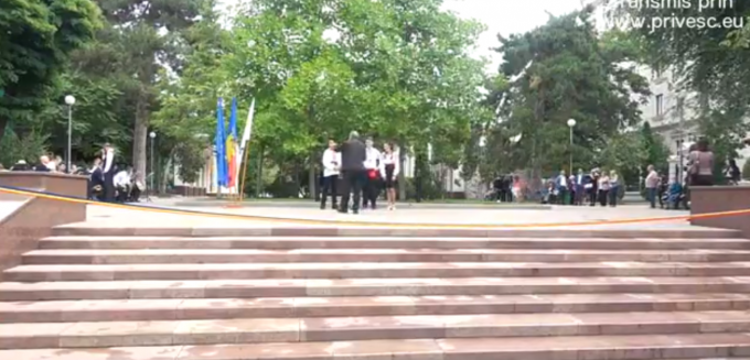 VIDEO: Inaugurarea scărilor de granit din Parcul „Valea Morilor”. Investiţie posibilă cu ajutorul României
