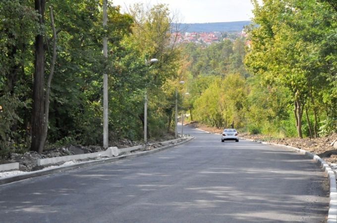 Primăria Chişinău îndeamnă şoferii să utilizeze în orele de vârf strada Studenţilor