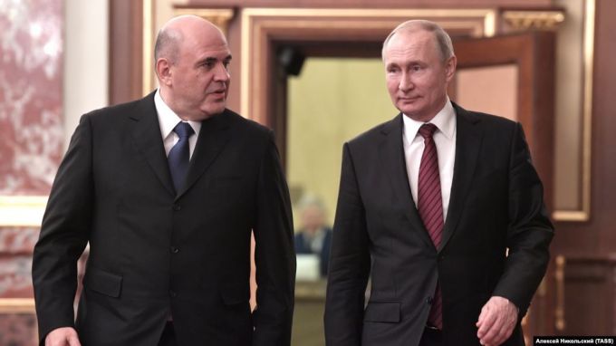 Noul guvern de la Moscova a fost aprobat preşedintele Vladimir Putin