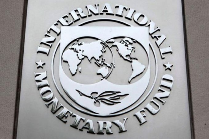 Expert: „Guvernul trebuie să fie foarte conştient ce intenţionează să facă” în relaţia cu FMI