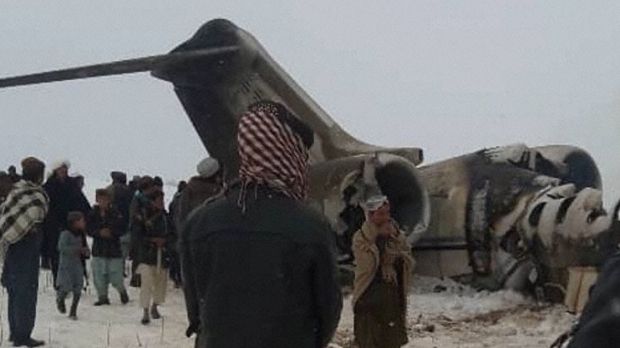 Avionul cu 83 de persoane prăbuşit în Afganistan aparţinea Forţelor Armate ale SUA