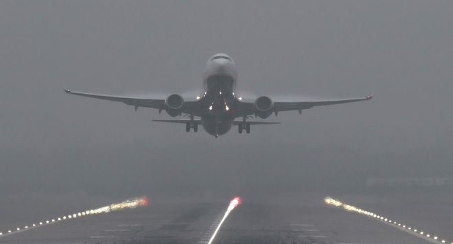 Un avion de pasageri a efectuat o aterizare de urgenţă pe aeroportul din Novosibirsk, în centrul Rusiei