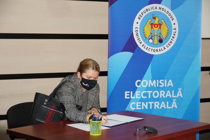TVR MOLDOVA a semnat Codul de conduită privind desfăşurarea şi reflectarea campaniei electorale pentru alegerile prezidenţiale
