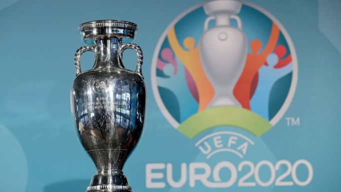 UEFA vrea să renunţe la trei oraşe gazdă de la EURO 2020