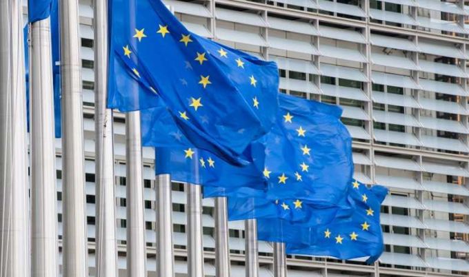 Comisia Europeană emite primele obligaţiuni cu impact social în cadrul Instrumentului SURE al UE