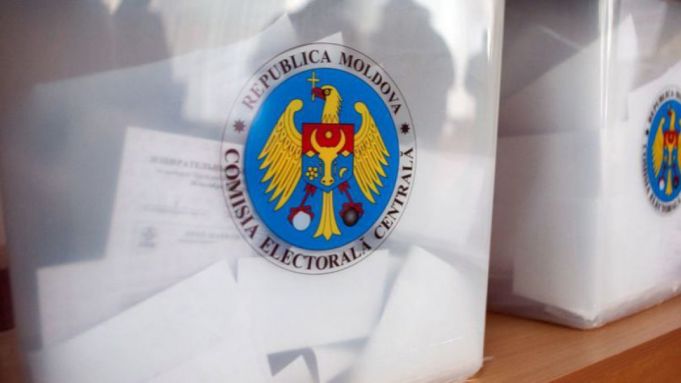 Prezidenţiale 2020: Trei secţii de votare din R. Moldova vor fi organizate în corturi