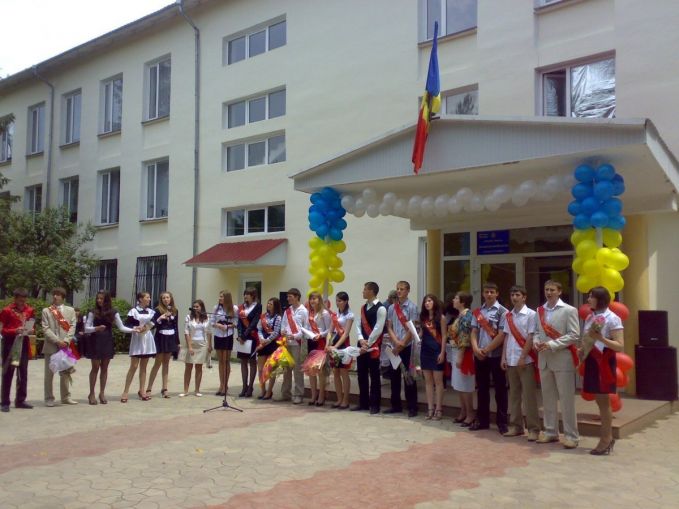 Societatea ştiinţifică din România „Jacques Martin” oferă bursa „Ion Alexandru” pentru 20 de elevi din şcolile cu predare în limba română din stânga Nistrului