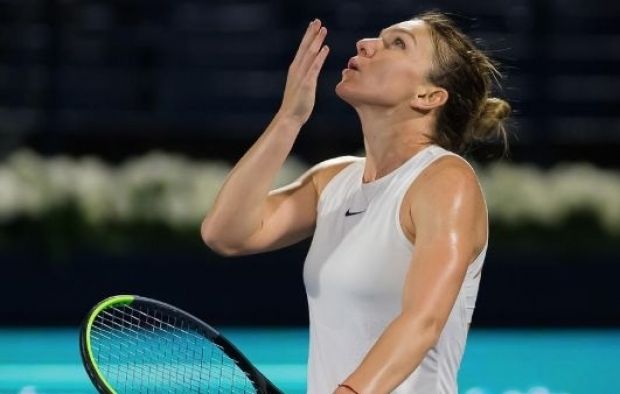 Simona Halep s-a calificat în finala turneului de la Dubai, după ce a învins-o cu 6-2, 6-0 pe americanca Jennifer Brady