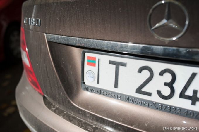 O decizie de restricţionare a automobilelor cu numere transnistrene în Ucraina nu există