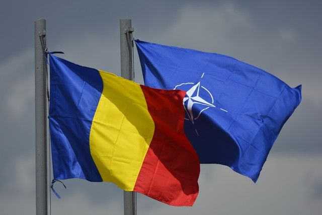 SONDAJ. Românii sunt printre cei mai puternici susţinători ai apartenenţei la NATO