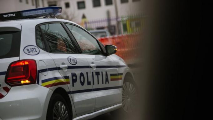 VIDEO. Prima noapte de carantină în România: Sute de maşini oprite, amenzi consistente pentru şoferi