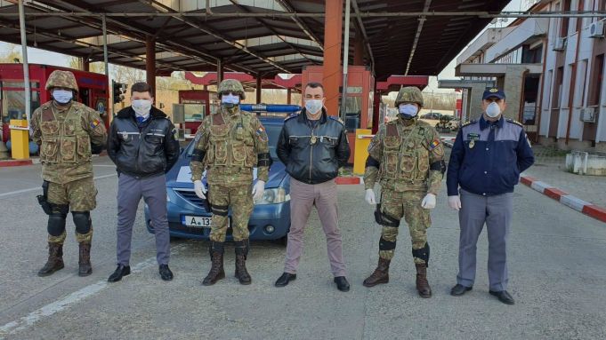 Armata României va sprijini cu forţe şi mijloace logistice poliţiştii aflaţi la frontiera cu Republica Moldova