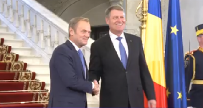 Donald Tusk i-a propus lui Klaus Iohannis postul de preşedinte al Consiliului European. Preşedintele României a refuzat