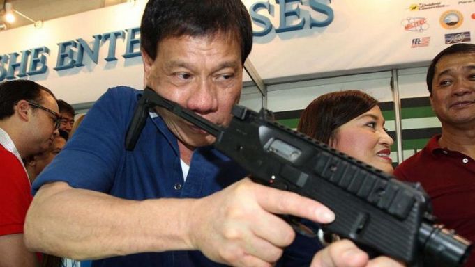 Preşedintele filipinez ordonă uciderea celor care încalcă măsurile de carantină
