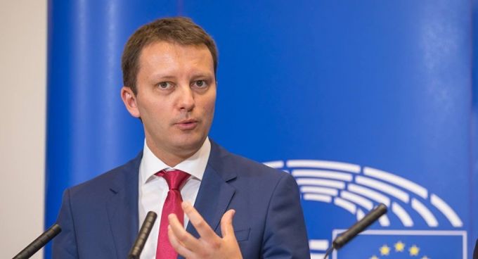 Siegfried Mureşan: Creditul oferit de Rusia nu ajută R. Moldova, ci creşte dependenţa Chişinăului faţă de Kremlin