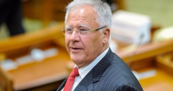 Dumitru Diacov propune ca preşedintele să fie ales din nou în Parlament