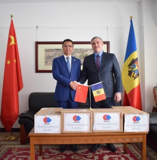 Asociaţia pentru Cooperare Economică şi Tehnică China-Europa donează echipamente medicale în valoare de 1,3 milioane lei pentru Republica Moldova