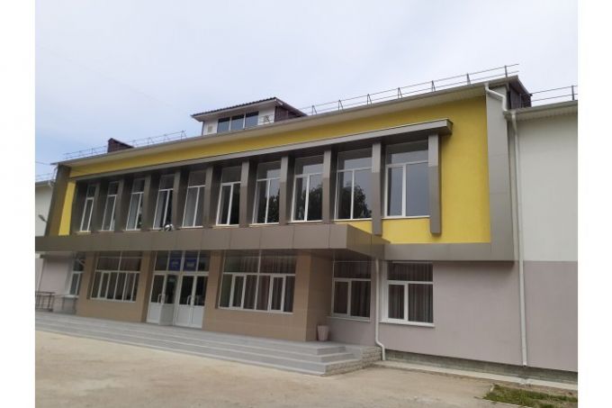 Un liceu din Ungheni a fost renovat cu susţinerea Băncii Mondiale