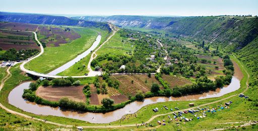 A fost lansat un chestionar online pentru promovarea destinaţiilor turistice din R. Moldova