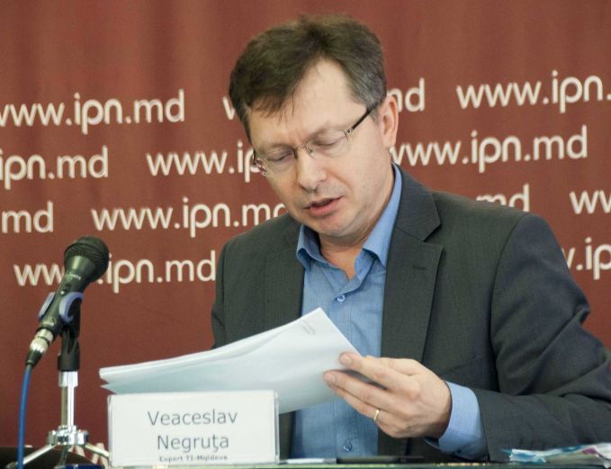 Veaceslav Negruţa: Probabilitatea de a mai recupera ceva din jaful bancar este foarte mică